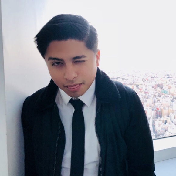 Meet your Posher, John - Picture 1 of 1